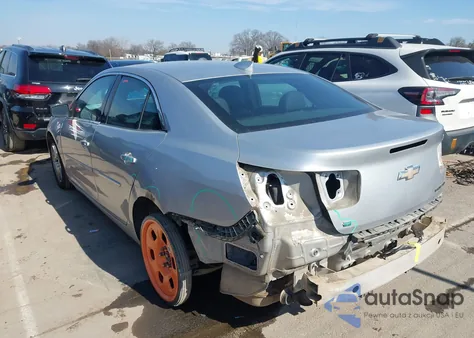 2015 Chevrolet Malibu 1Lt из США, поврежденный, VIN 1G11C5SL5FF252373